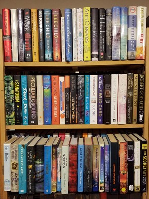 Lot 395 - Signed Modern Fiction. A collection of approximately 75 volumes of signed modern fiction