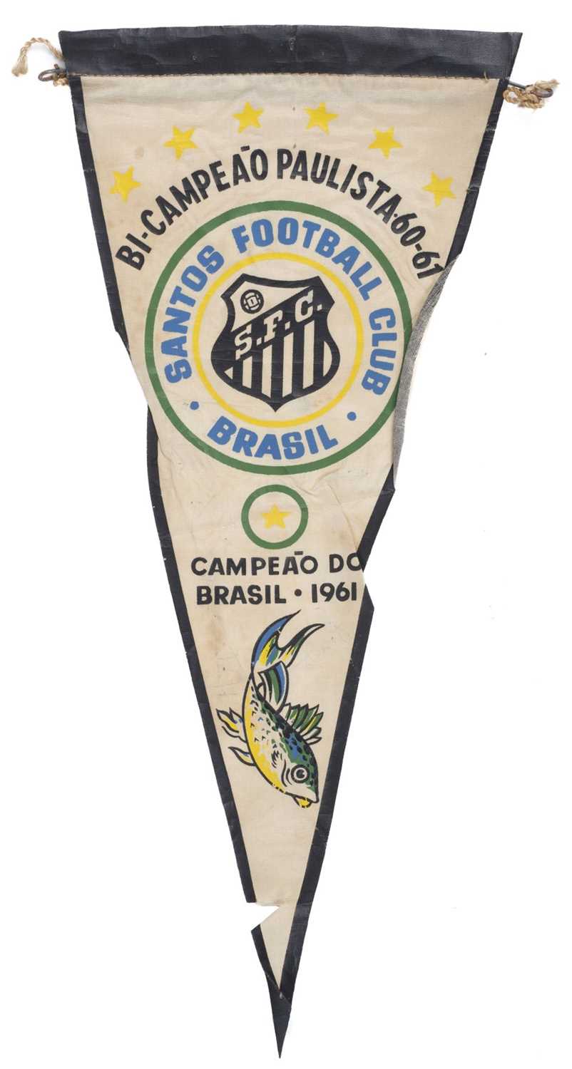 Lot 223 - Football pennant. Santos Football Club