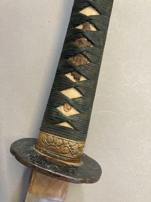 Lot 335 - Japanese Sword. A Japanese Short Sword (Wakizashi), Meiji period (1868-1912)