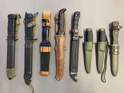 Lot 337 - Knives. German AES fighting knife and other knives