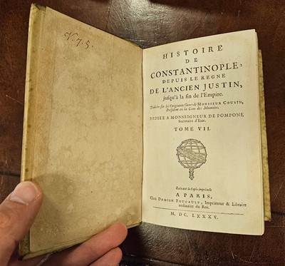 Lot 10 - Cousin (Louis). Histoire de Constantinople, 8 volumes, 2nd edition, 1685