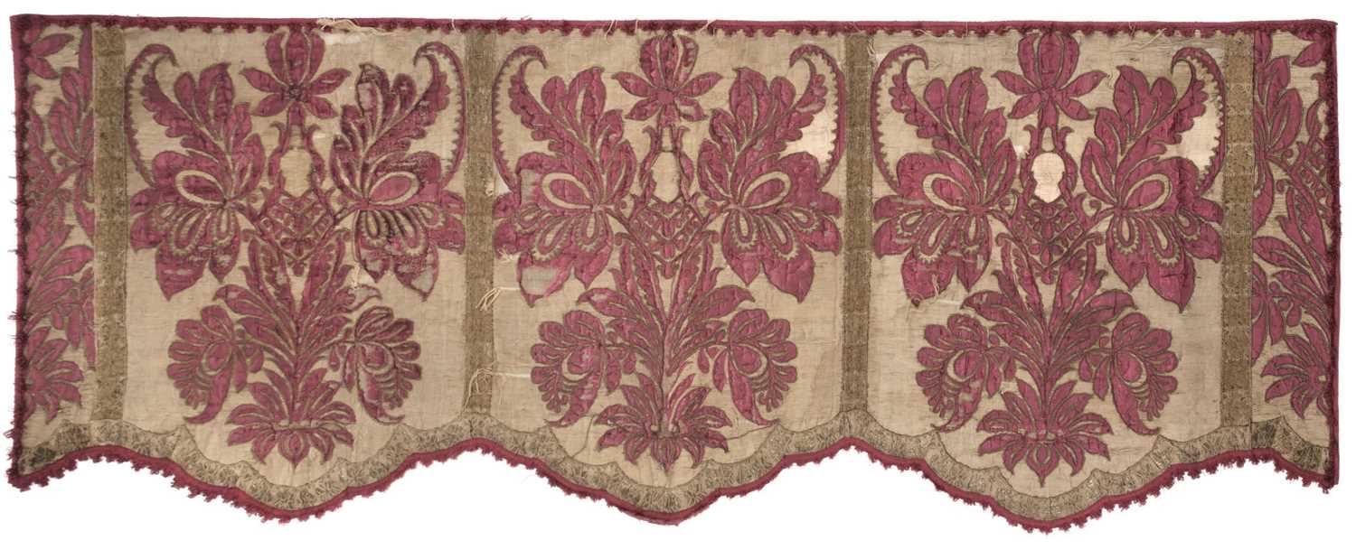 Lot 677 - Appliqué Pelmets. A set of cloth of gold and red damask pelmets, probably Spanish, late 17th century