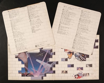 Lot 128 - Pink Floyd & Led Zeppelin. Collection of 7 original vinyl rock records / LPs