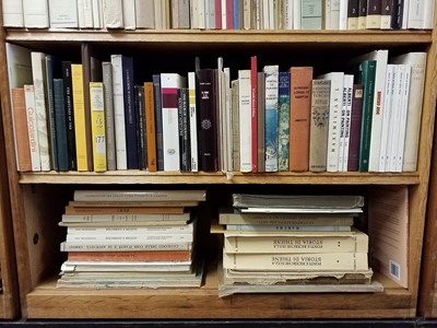 Lot 175 - Italian. A large collection of early to mid-20th century Italian language history & reference