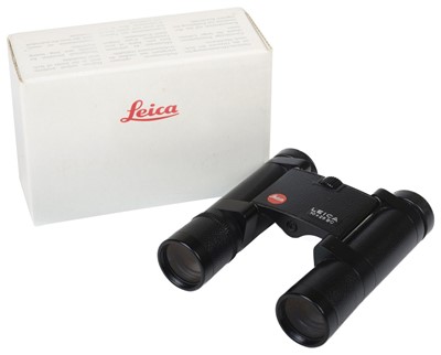 Lot 199 - Leica Trinovid 10x25 BC binoculars