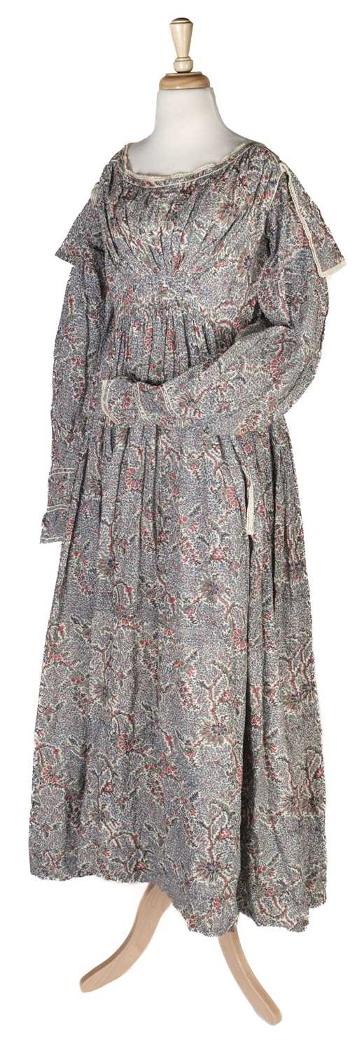 Lot 721 - Clothing. A printed nursing gown, circa 1835