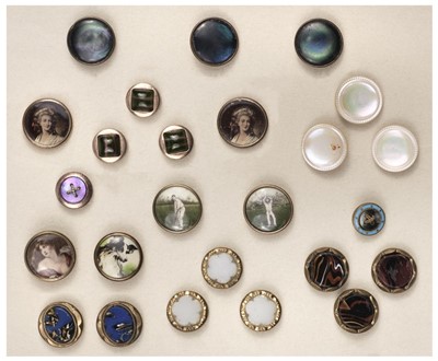 Lot 676 - Sporting Buttons. A Victorian tennis button and others sporting related buttons