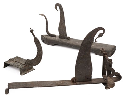 Lot 579 - Coconut Cutter. An Indian coconut cutter/grinder