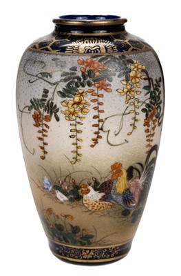 Lot 618 - Vase. Japanese Satsuma vase, Kinkozan, Meiji Period (1868-1912)