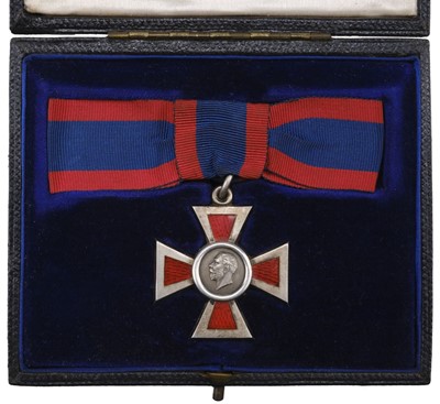 Lot 184 - Royal Red Cross, 2nd Class (A.R.R.C.), G.V.R., silver and enamel