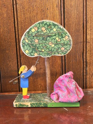 Lot 226 - Noah's Ark. A wooden Noah's ark, circa 1930, wooden construction ark with painted decoration