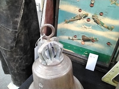Lot 383 - Scramble Bell. WWII '1940' Battle of Britain period Air Ministry bronze aerodrome bell