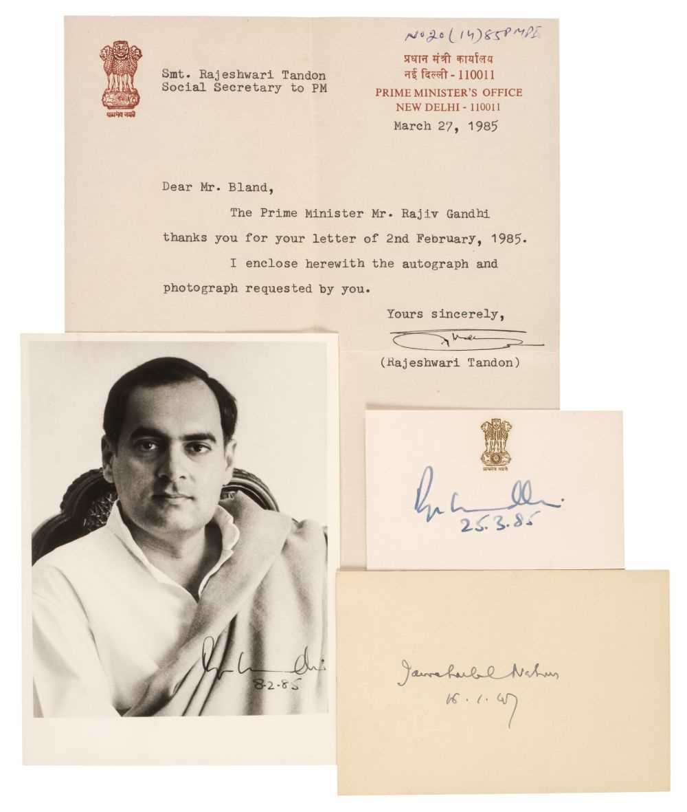 Lot 297 - Gandhi (Rajiv, 1944-1991). Signed photograph, 'Rajiv Gandhi, 8.2.85'