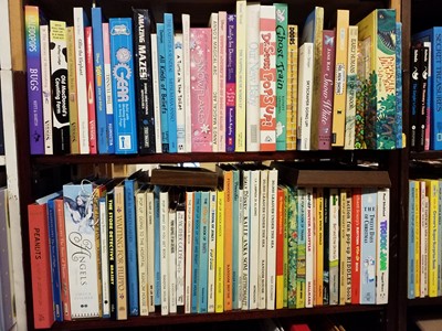 Lot 417 - Pop-Up Books. A large collection of modern illustrated pop-up books