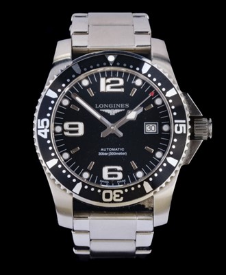 Lot 602 - Wristwatch. A gents Longines Hydro Conquest automatic stainless steel wristwatch