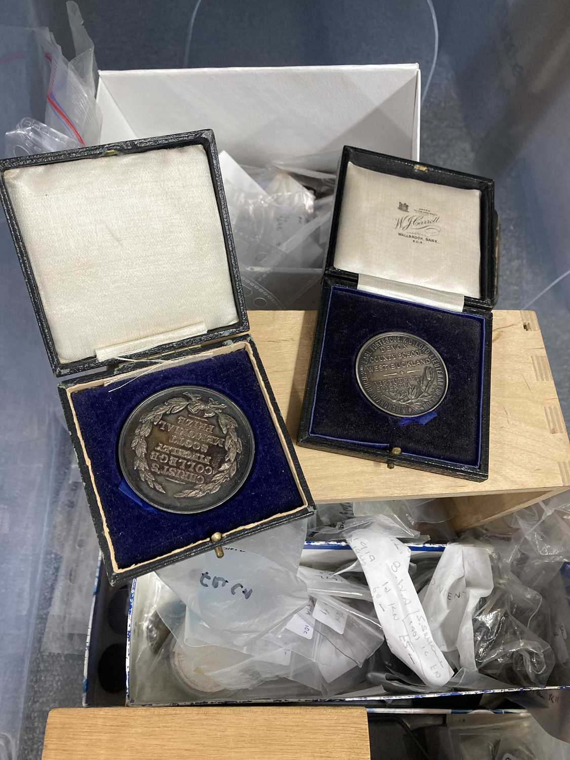 Lot 151 - Coins. A miscellaneous collection of British