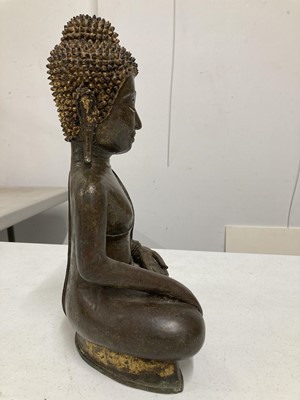 Lot 575 - Buddha. A Thai bronze buddha, mid-Ayutthaya period, 17th century