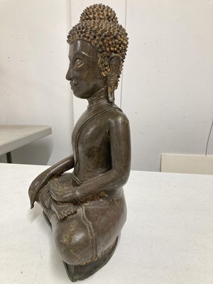 Lot 575 - Buddha. A Thai bronze buddha, mid-Ayutthaya period, 17th century