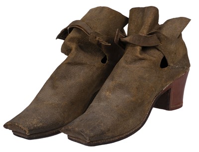 Lot 325 - Clothing. A pair of gentleman's shoes, European, mid 17th century