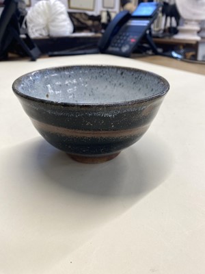 Lot 409 - Malone (Jim, 1946-). A stoneware bowl