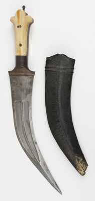 Lot 120 - Dagger. An Indo-Persian dagger, early 19th century