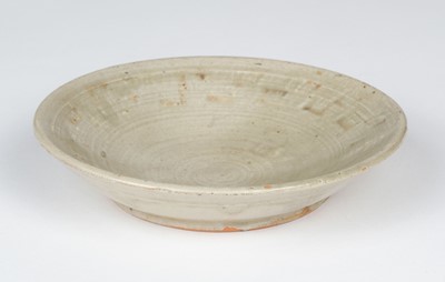 Lot 397 - Leach (Bernard Howell, 1887-1979). An early stoneware dish, mid to late 1930s