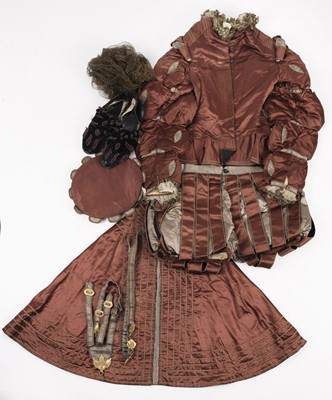 Lot 316 - Clothing. A 19th century Elizabethan-style theatrical costume or fancy dress outfit