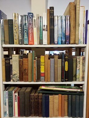 Lot 418 - Modern Fiction. A large collection of modern & 1st edition fiction