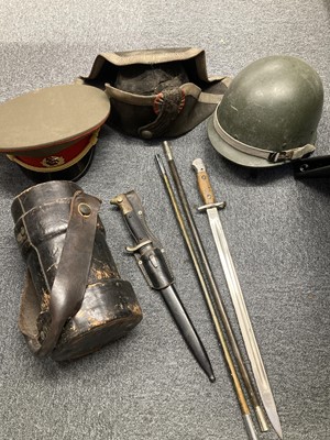 Lot 128 - Parade Bayonet. A WWII German Parade Bayonet and other military items