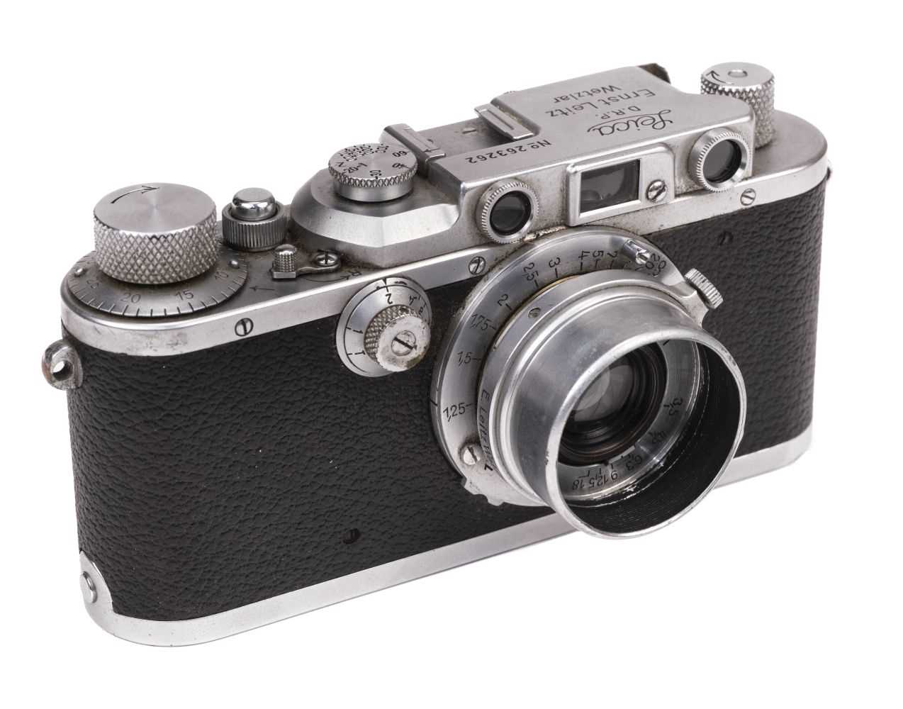 Camera In 1937 Lot 116 - Leica IIIa 35mm rangefinder camera (1937)