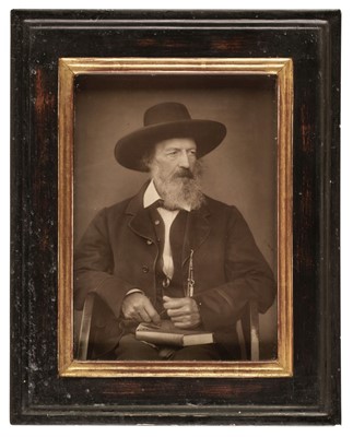 Lot 92 - Portraits. A group of 10 assorted photographic portraits, late 19th and 20th century