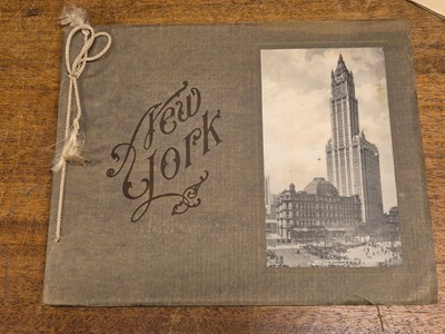 Lot 21 - View Books. New York, Canadian Rockies, Vancouver, Yosemite, Grand Canyon