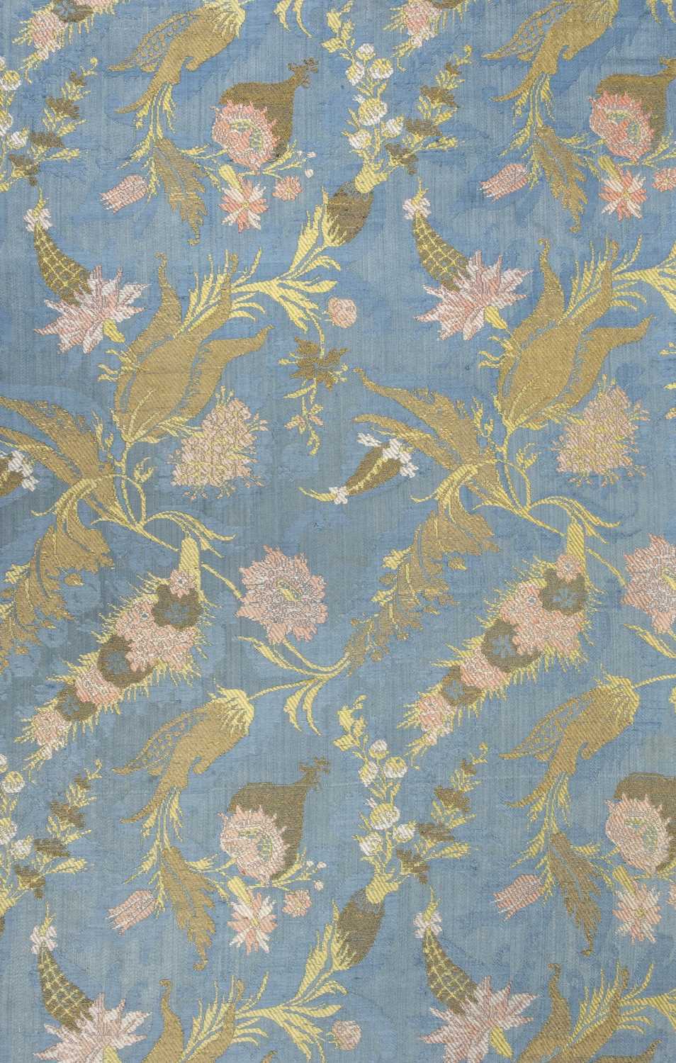 Lot 515 - Bizarre Silk. A large panel of bizarre silk, circa 1710