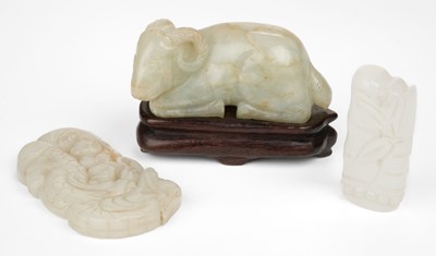 Lot 514 - Jade. Chinese jade carvings