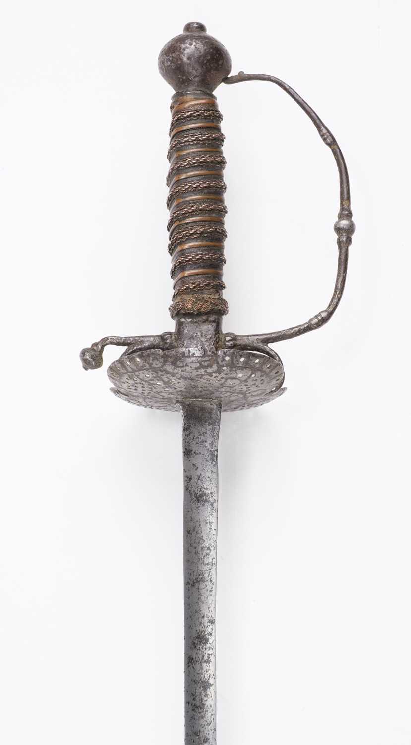 Lot 204 - Small sword. A 17th century small sword