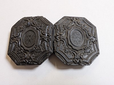 Lot 1 - American Civil War. A sixth-plate tintype of a US Confederate Colonel in uniform, early 1860s