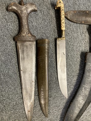 Lot 175 - Daggers. A Japanese tanto probably Edo period and other daggers