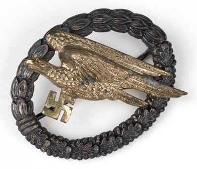 Lot 286 - Luftwaffe. A fine WWII Parachutist (Fallschrimjäger) badge