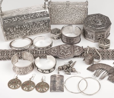 Lot 617 - Thai silver. A collection of Thai white metal