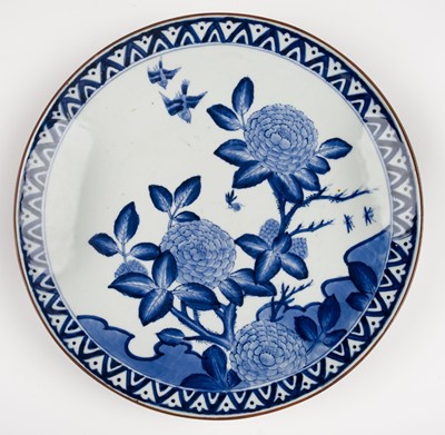 Lot 510 - Chargers. A pair of Japanese blue and white porcelain chargers, Meiji period (1868-1912)