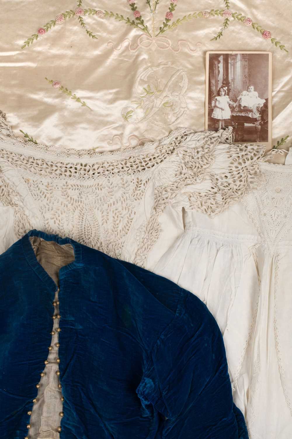 Lot 430 - Clothing. Children's clothes & accessories belonging to the Byrne family, 19th & early 20th century