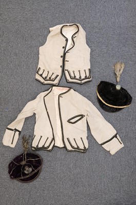 Lot 430 - Clothing. Children's clothes & accessories belonging to the Byrne family, 19th & early 20th century