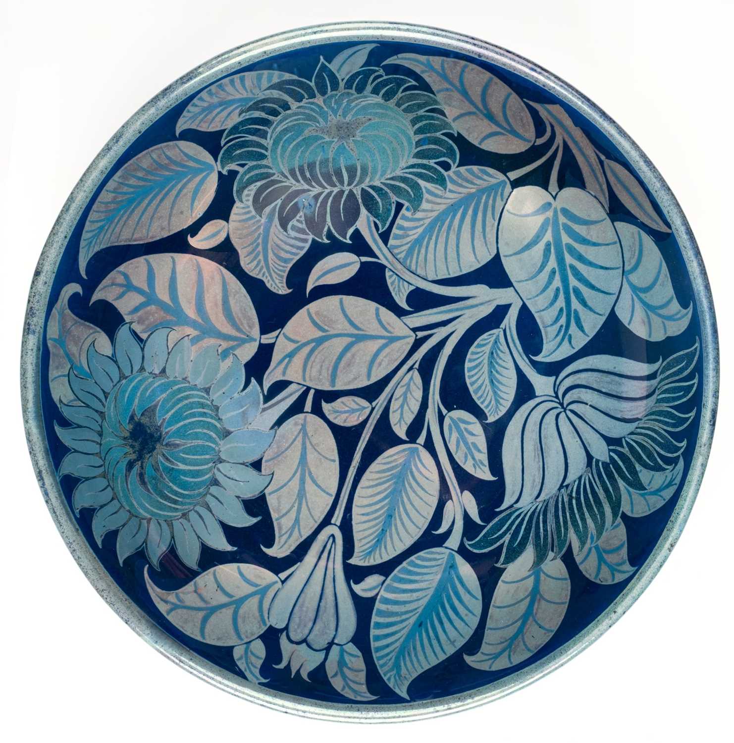 534 - De Morgan (William, 1839-1917). A late Fulham period Sunset and Moonlight Suite triple-lustre dish