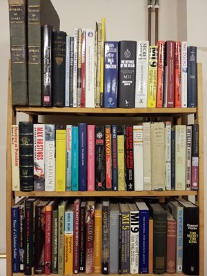Lot 377 - History. A large collection of modern history reference & related