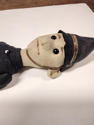 Lot 132 - Steiff. Policeman doll, 1904-05