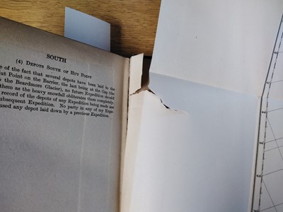 Lot 48 - Shackleton (Ernest). South, 1st edition, 1st impression, 1919