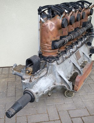 Lot 46 - Aero engine. A WWI Beardmore 160 HP six-cylinder aircraft engine, circa 1916