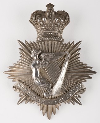 Lot 479 - Monaghan Regiment. A scarce Irish officer's shako helmet plate of the Monaghan Regiment