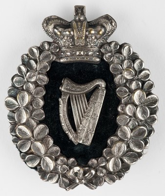 Lot 476 - London Irish Rifles. A fine and scarce Victorian officer's pouch belt plate