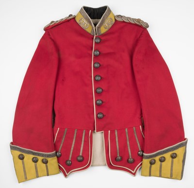 Lot 268 - Doublet. A fine Scottish doublet of the Argyll & Sutherland Highlanders